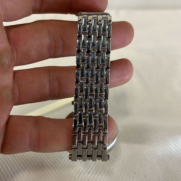 ADRIENNE VITTADINI PLATINUM TONE WATCH ADST1259 FTL-12-047 - Picture 5 of 6